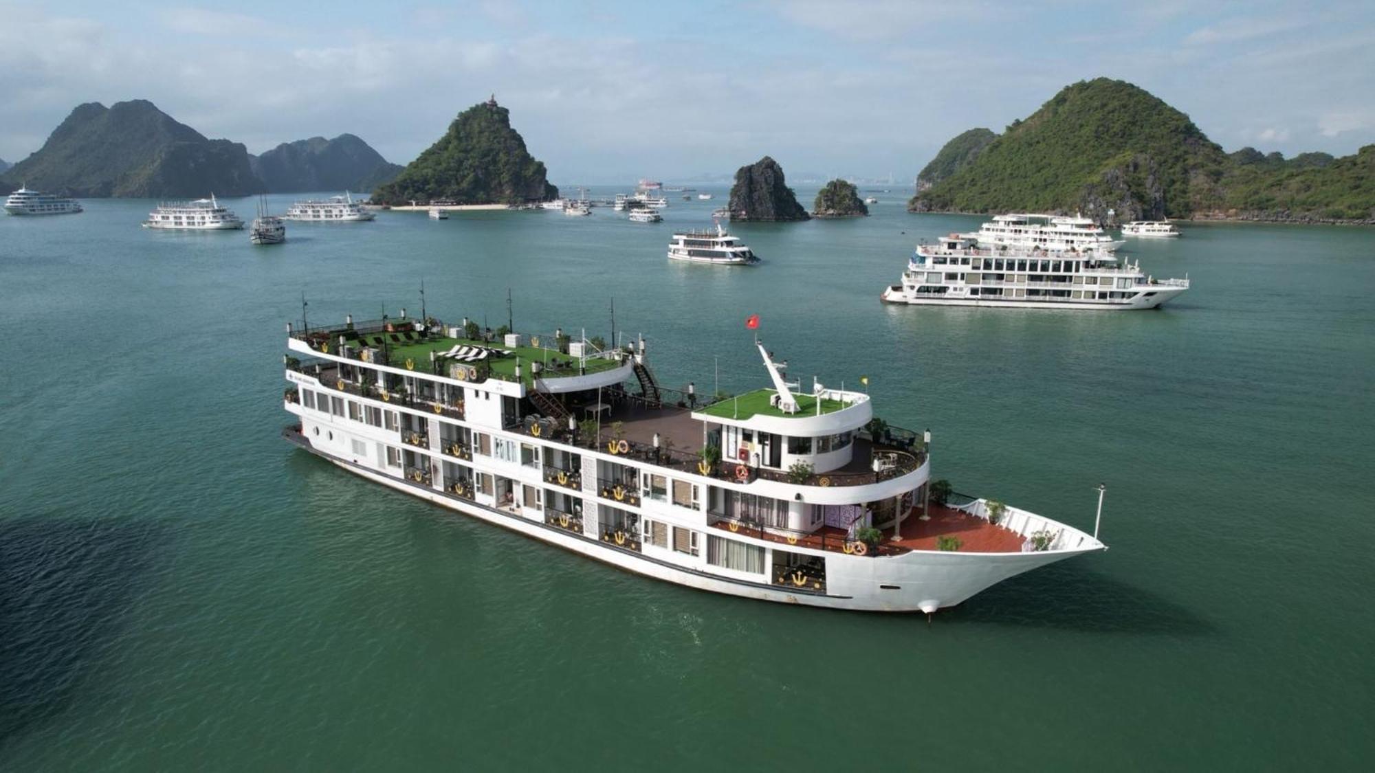 Hotel Halong Aquamarine Royal Cruise Ha Long Exterior foto